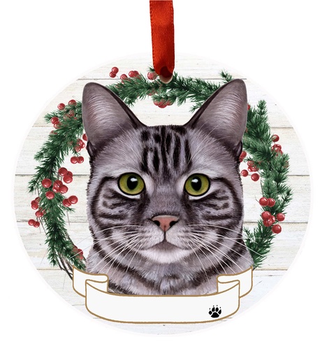 [551-9] Tabby, silver ornament, ceramic wreath